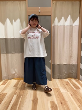 「Samansa Mos2 blue（サマンサモスモスブルー）のアイテム（キャップ）」を使った、のんさん（レディース・152cm）の春コーディネート
