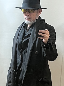 「アイテム（チェスターコート、ブラック系）」を使った、KYさん（メンズ・174cm）の秋コーディネート