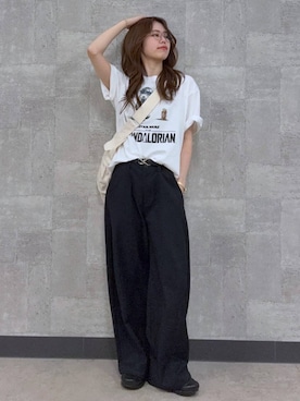 「RAGEBLUE（レイジブルー）のアイテム（スラックス）」を使った、みさきさん（レディース・161cm）の春コーディネート