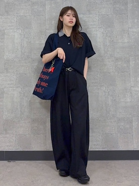 「RAGEBLUE（レイジブルー）のCurve Seam Barrel Pants/カーブシームツイルバレルパンツ（スラックス、ブラック系）」を使った、みさきさん（レディース）の春コーディネート