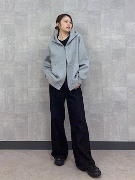 「RAGEBLUE（レイジブルー）のアイテム（パーカー）」を使った、みさきさん（レディース・161cm）の秋コーディネート