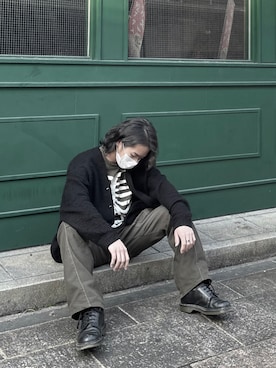 「RICK OWENS」｜「アイテム（カーゴパンツ）」を使った、雛罌粟さん（メンズ・171cm）の春コーディネート