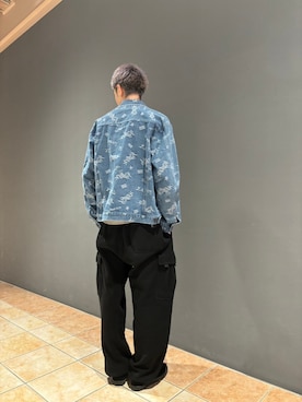 「AVIREX（アヴィレックス）のアイテム（デニムジャケット）」を使った、10さん（メンズ・180cm）の秋コーディネート