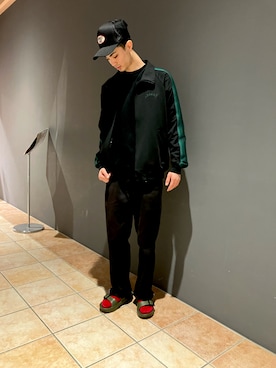 「AVIREX（アヴィレックス）のアイテム（ジャージ）」を使った、10さん（メンズ・180cm）の夏コーディネート