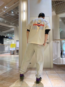 「AVIREX（アヴィレックス）のアイテム（サンダル）」を使った、10さん（メンズ・180cm）の夏コーディネート