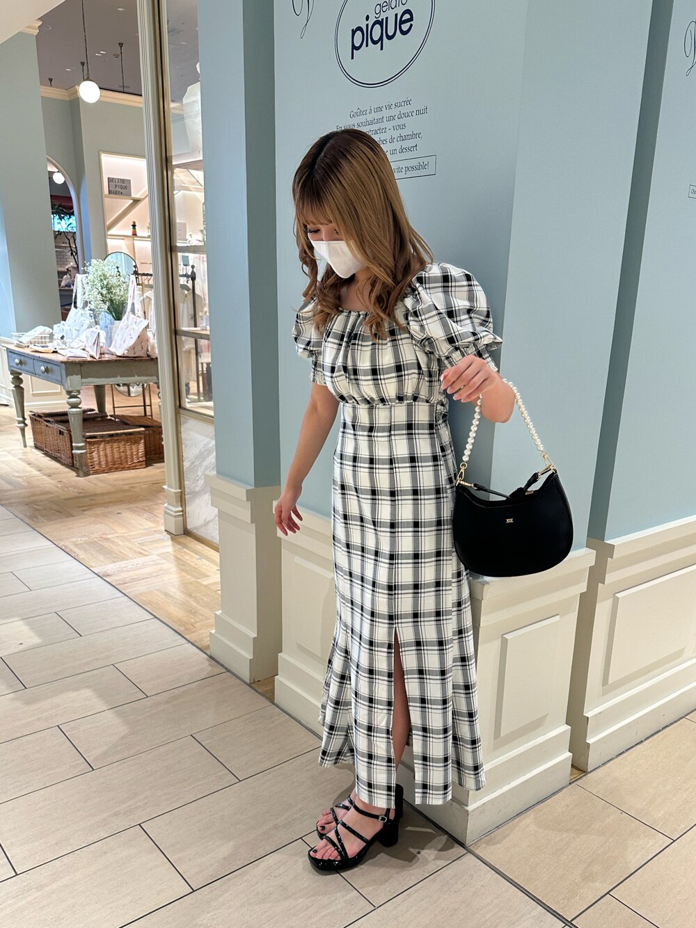 「休日コーデ、春コーデ、お出かけコーデ、オトナ女子、高身長コーデ、春服みてみて、ワンピース、ナイスクラップ、nice claup、骨格ウェーブ、イエベ春」｜「one after another NICE CLAUPのアイテム（ワンピース/ドレス、その他）」を使った、mano0416さん（レディース・162cm）の春コーディネートの1枚目の写真