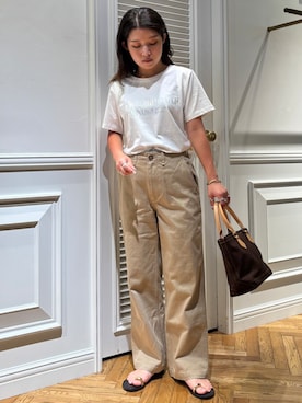 「DRESSTERIOR（ドレステリア）の箔プリント ロゴTシャツ（Tシャツ/カットソー、ホワイト系）」を使った、lmfloresさん（レディース・150cm）の夏コーディネート