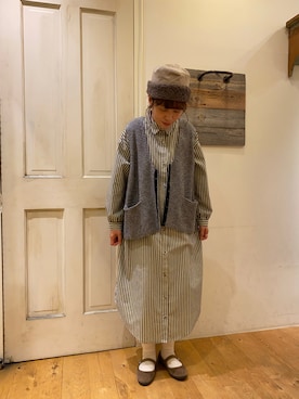 「ベスト×ワンピース」｜MORIさん（レディース・155cm）の秋コーディネート