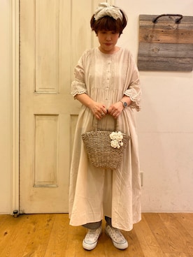 「リラックスパンツ」｜「アイテム（ワンピース/ドレス）」を使った、MORIさん（レディース・155cm）の春コーディネート