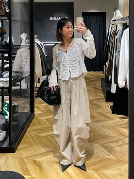 「JEANASIS（ジーナシス）のベルトデザインポインテッドミュール/638820（パンプス、ブラック系）」を使った、osumisanさん（レディース・164cm）の春コーディネート