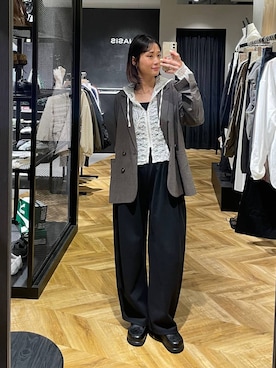 「JEANASIS（ジーナシス）のクロッグローファー/638847（ローファー、ブラック系）」を使った、osumisanさん（レディース・164cm）の春コーディネート