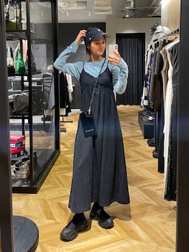 「アイテム（PC・スマホグッズ/家電）」を使った、osumisanさん（レディース・164cm）の秋コーディネート