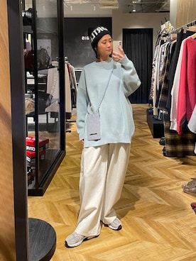 「アイテム（PC・スマホグッズ/家電）」を使った、osumisanさん（レディース・164cm）の秋コーディネート