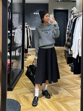 「アイテム（ローファー）」を使った、osumisanさん（レディース・164cm・30代）の秋コーディネート