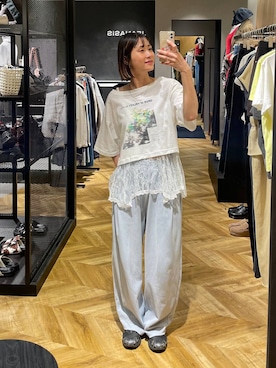 「JEANASIS（ジーナシス）のアイテム（Tシャツ/カットソー）」を使った、osumisanさん（レディース・164cm）の春コーディネート