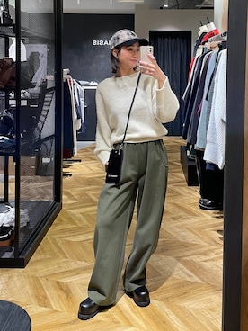 「アイテム（キャップ）」を使った、osumisanさん（レディース・164cm）の冬コーディネート