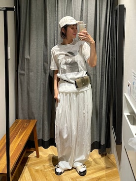 「アイテム（ポーチ）」を使った、osumisanさん（レディース・164cm）の春コーディネート