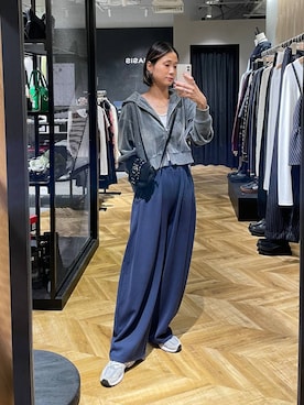 「アイテム（パーカー）」を使った、osumisanさん（レディース・164cm・30代）の秋コーディネート
