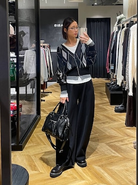 「アイテム（スラックス）」を使った、osumisanさん（レディース・164cm・30代）の秋コーディネート