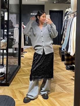 「アイテム（ヘアアクセサリー）」を使った、osumisanさん（レディース・164cm・30代）の秋コーディネート