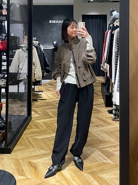 「JEANASIS（ジーナシス）のソフトラメリブUネックLS TEE/240318（Tシャツ/カットソー、ホワイト系）」を使った、osumisanさん（レディース・164cm）の冬コーディネート