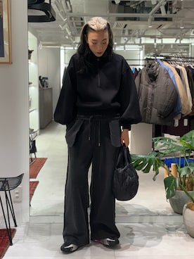 「アイテム（ショルダーバッグ）」を使った、jinko_roseさん（レディース・165cm・30代）の冬コーディネート