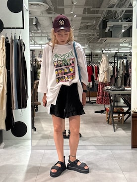 「NEW ERA（ニューエラ）の【ROSE BUD別注】(NEW ERA)9FORTY（キャップ、レッド系）」を使った、jinko_roseさん（レディース・165cm）の夏コーディネート
