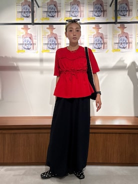 「OUTDOOR PRODUCTS（アウトドアプロダクツ）の(OUTDOOR)TAPE MESH TOTE（ショルダーバッグ、ブラック系）」を使った、jinko_roseさん（レディース・165cm）の夏コーディネート
