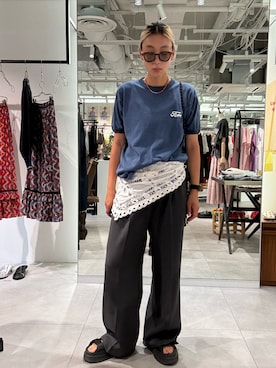 「ROSE BUD（ローズバッド）の(mag.by c)BATTEN LACE SCARF（バンダナ/スカーフ、ホワイト系）」を使った、jinko_roseさん（レディース・165cm）の夏コーディネート