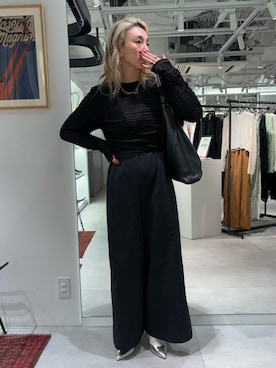 「ROSE BUD（ローズバッド）の(mici)BACK CROSS OVERALLS（サロペット/オーバーオール、ブラック系）」を使った、jinko_roseさん（レディース・165cm）の春コーディネート