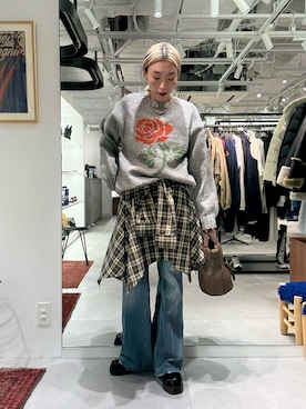 「アイテム（スリッポン）」を使った、jinko_roseさん（レディース・165cm）の秋コーディネート