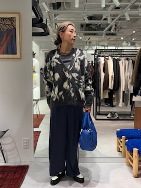 「アイテム（ローファー）」を使った、jinko_roseさん（レディース・165cm・30代）の秋コーディネート