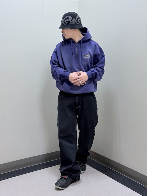 HALF ZIP UP HOODED SWEATSHIRT（パーカー）｜XLARGE（エクストラ