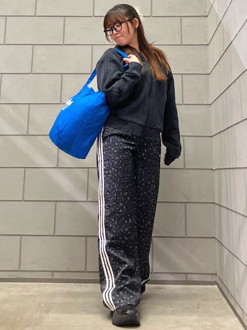 adidas Originalsワイドレッグ・サテン・パンツ / アディダス