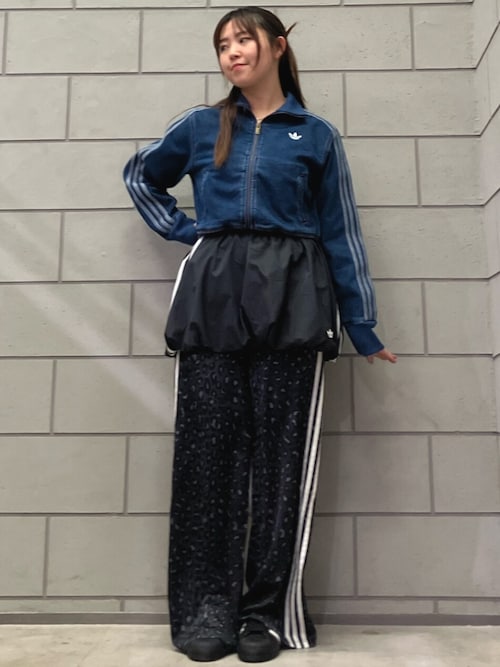 adidas Originalsワイドレッグ・サテン・パンツ / アディダス