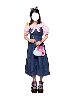 「アイテム（バレッタ/ヘアクリップ）」を使った、ミナっちさん（レディース・154cm）の秋コーディネート