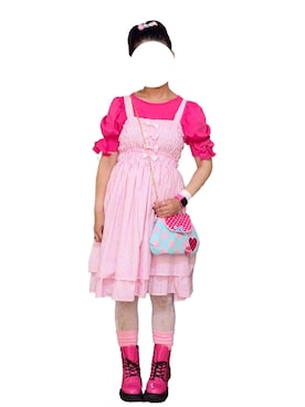 「アイテム（ジャンパースカート）」を使った、ミナっちさん（レディース・154cm）の秋コーディネート