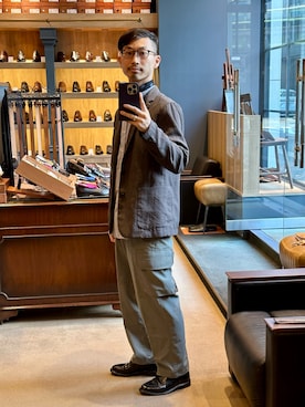 「Berwick1707（バーウィック）のアイテム」を使った、tomoya_sasakiさん（メンズ・165cm）の秋コーディネート