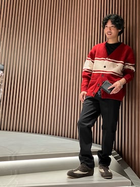 「EMPORIO ARMANI（エンポリオアルマーニ）の【エンポリオ アルマーニ】Travel Essentials Tシャツ リヨセル混紡ジャージー（Tシャツ/カットソー）」を使った、KENTOさん（メンズ・169cm）の秋コーディネート