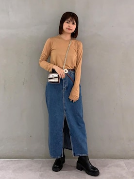 「ADAM ET ROPE'（アダムエロペ）の【ROLLA'S】CHICAGO SKIRT（デニムスカート、ブルー系）」を使った、ONOさん（レディース・161cm）の夏コーディネート