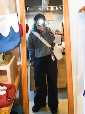 「韓国コーデ」｜「アイテム（スウェットパンツ）」を使った、イレイン‘ootd👾さん（レディース・158cm）の冬コーディネート