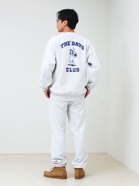 「GLOSTER（グロスター）の【THE DAYS/ザ デイ】HIGE SWEAT 髭文字刺繍 クルーネックスウェット 裏起毛（スウェット、グレー系）」を使った、OKAさん（メンズ・175cm）の夏コーディネート