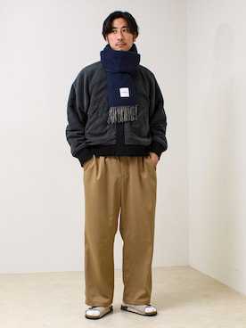 「アイテム（マフラー）」を使った、OKAさん（メンズ・175cm）の冬コーディネート