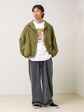 「GLOSTER（グロスター）のアイテム」を使った、OKAさん（メンズ・175cm）の冬コーディネート