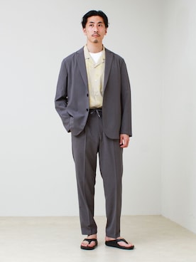 「GLOSTER（グロスター）のアイテム（ジャケット/アウター）」を使った、OKAさん（メンズ・175cm）の春コーディネート