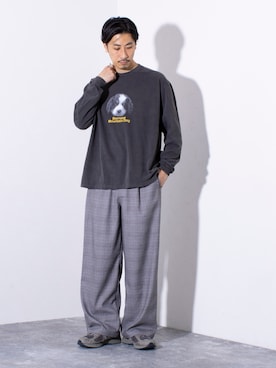 「GEVACO（ゲバコ）のアイテム（スラックス）」を使った、OKAさん（メンズ・175cm）の秋コーディネート