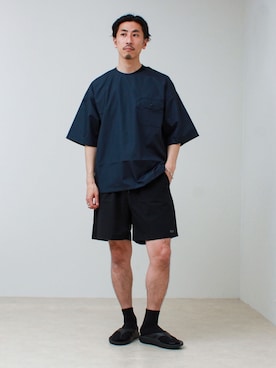 「サンダルに靴下」｜OKAさん（メンズ・175cm）の春コーディネート