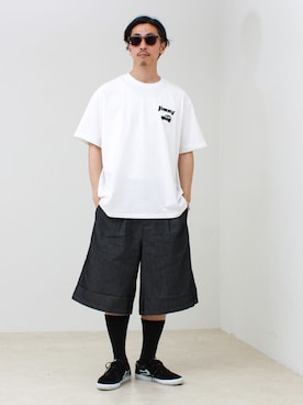 「GLOSTER（グロスター）の【別注/実績アイテム】Suzuki Jimny プリントTシャツ（Tシャツ/カットソー、ホワイト系）」を使った、OKAさん（メンズ・175cm）の春コーディネート