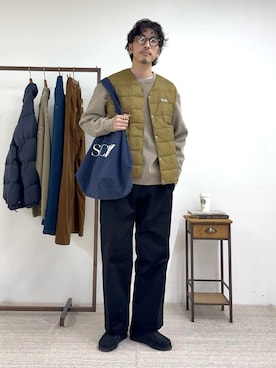 「アイテム（ダウンベスト）」を使った、OKAさん（メンズ・175cm）の秋コーディネート