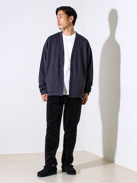 「コーデュロイパンツ」｜OKAさん（メンズ・175cm）の秋コーディネート
